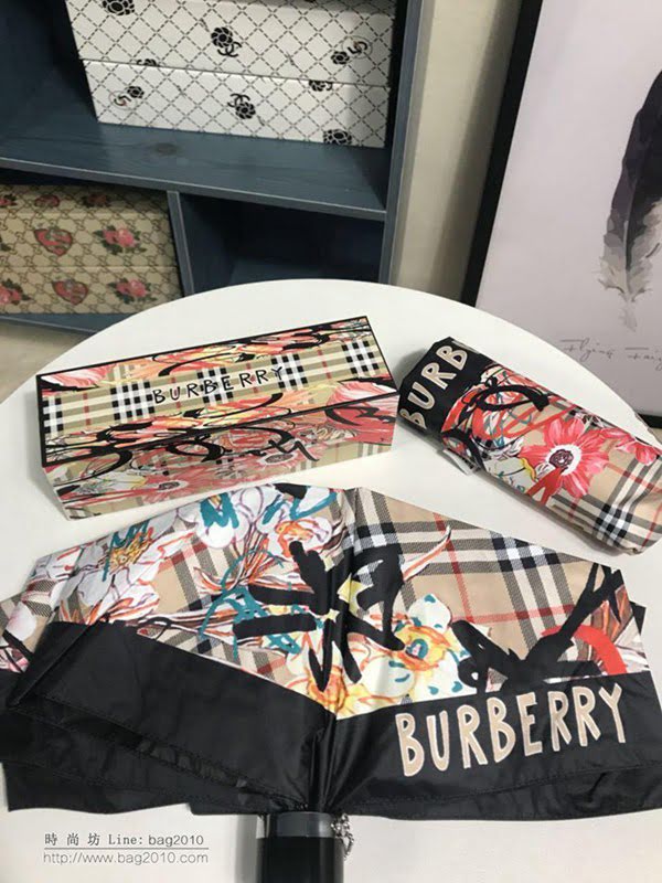BURBERRY巴寶莉傘 專櫃夏季新款 全自動折疊晴雨傘 田園花卉圖案 防曬隔熱 防紫外線  zm1081